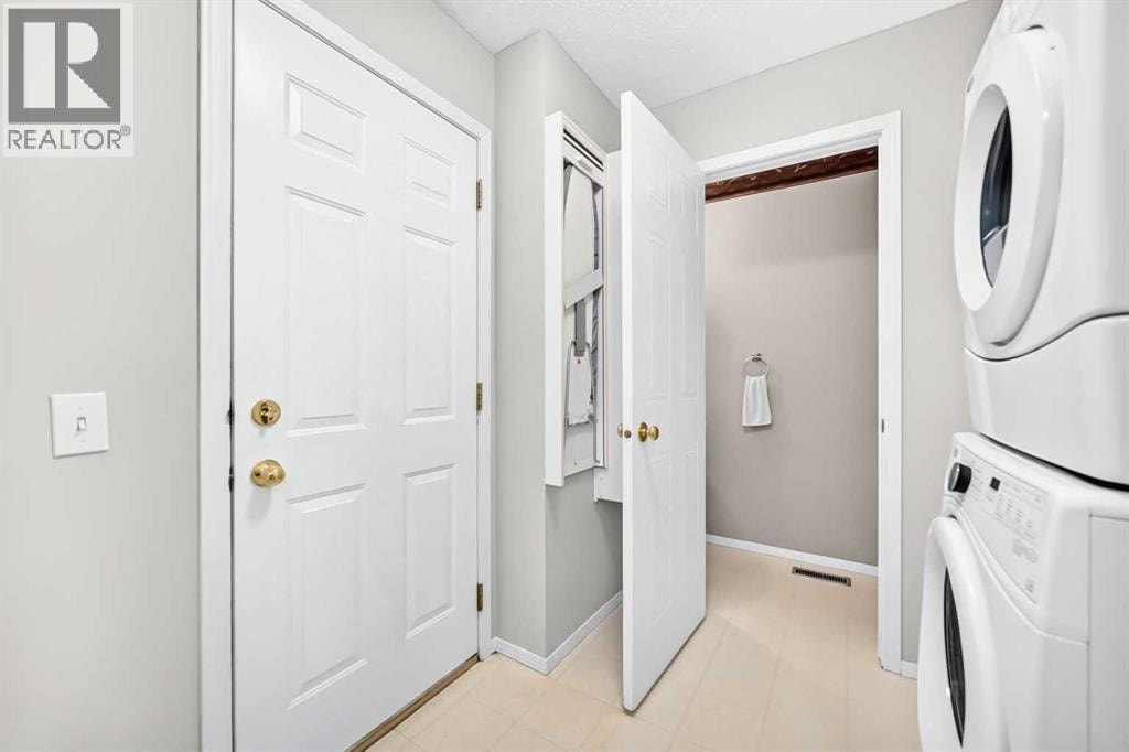 220 Shawbrooke Manor SW — photo 22