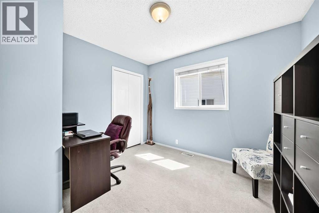 220 Shawbrooke Manor SW — photo 33