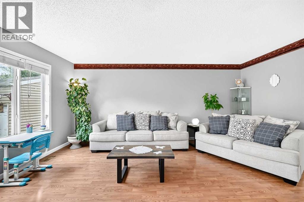 220 Shawbrooke Manor SW — photo 18