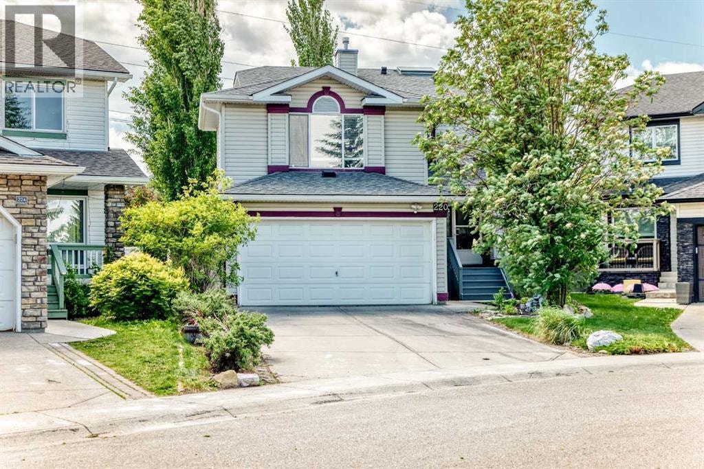220 Shawbrooke Manor SW — photo 2