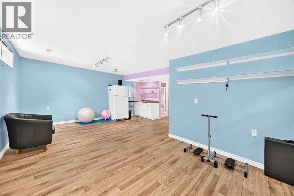 220 Shawbrooke Manor SW — photo 42