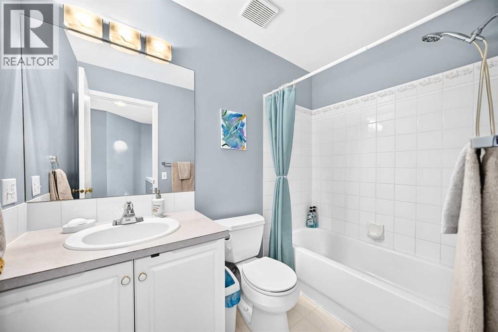 220 Shawbrooke Manor SW — photo 35