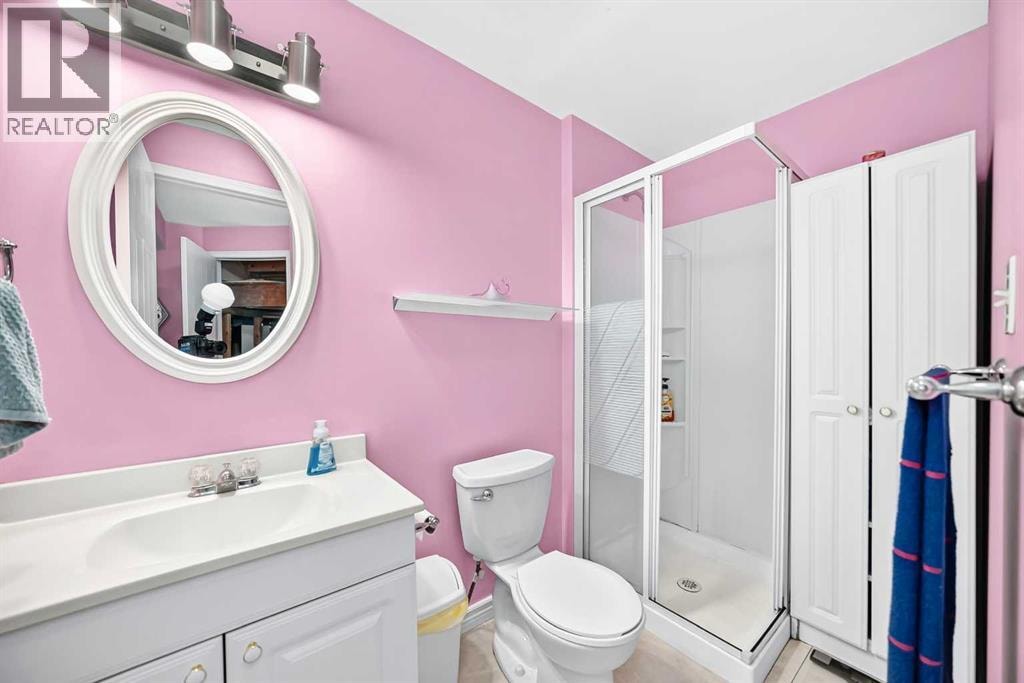 220 Shawbrooke Manor SW — photo 39