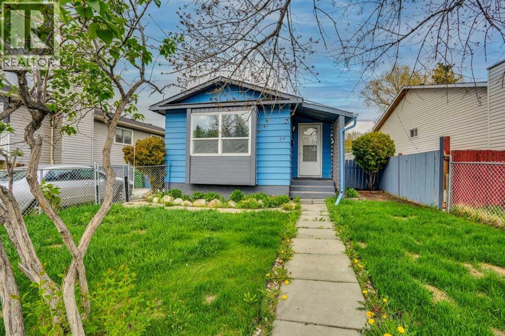 44 Falmead Road NE — photo 2
