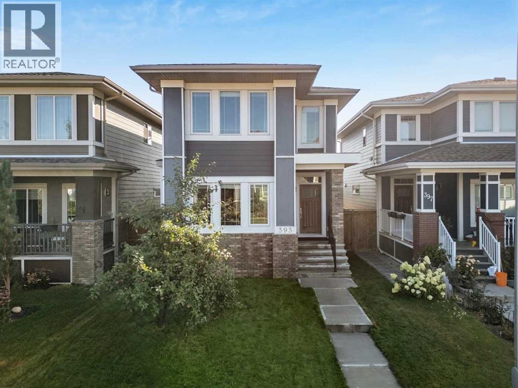 393 Marquis Heights SE