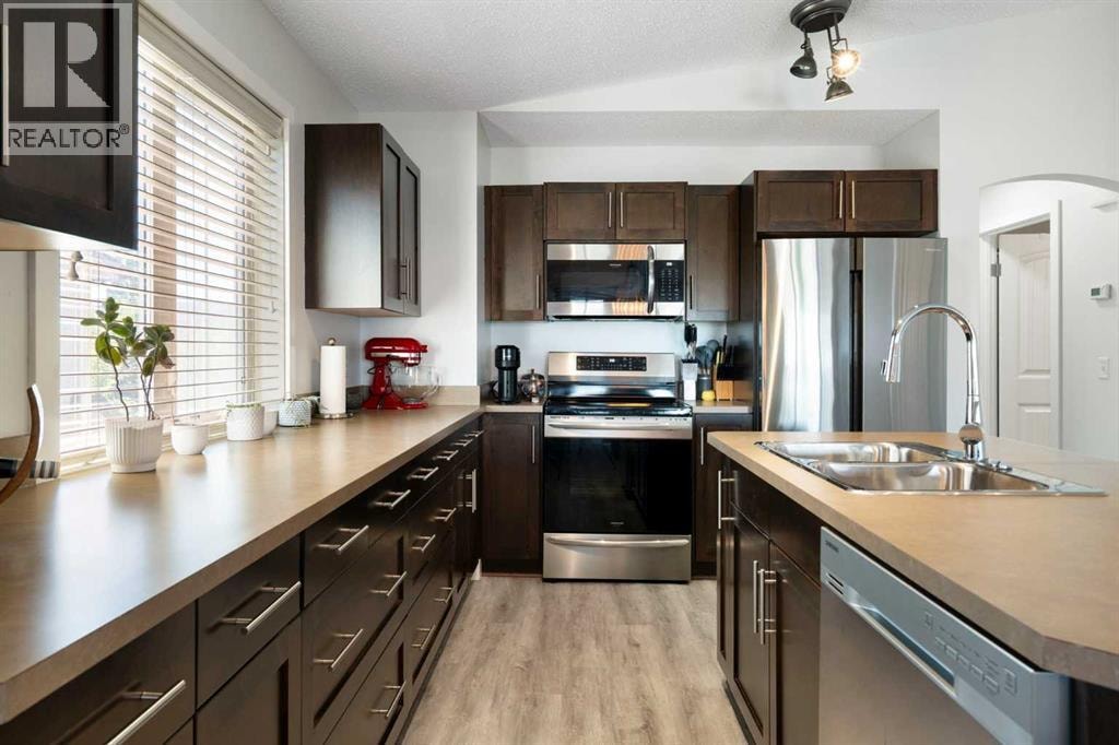 2205, 230 Eversyde Boulevard SW — photo 11
