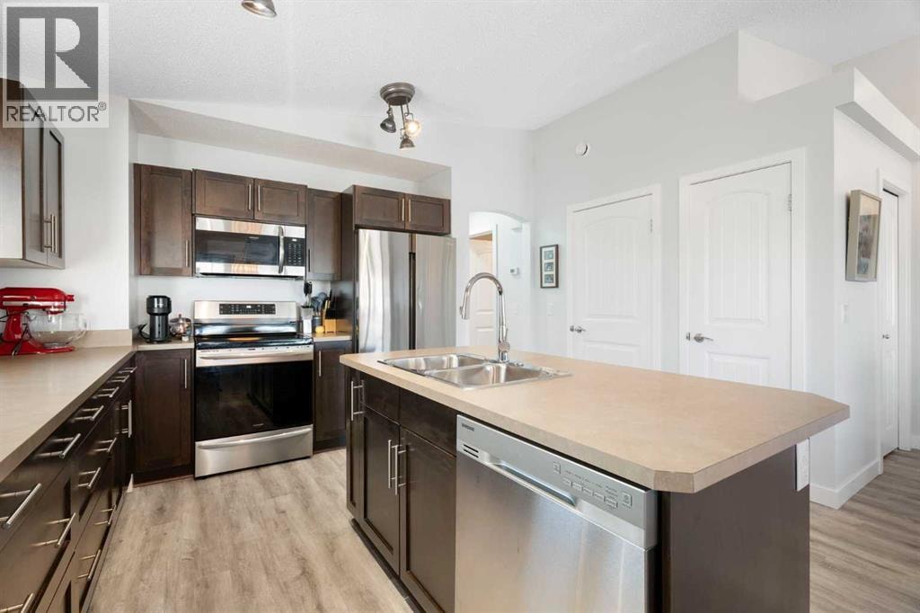 2205, 230 Eversyde Boulevard SW — photo 12