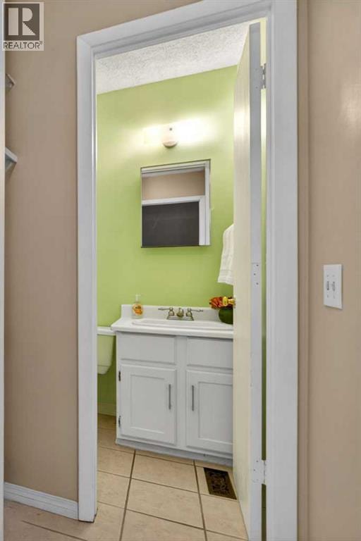 42 Berwick Rise NW — photo 11