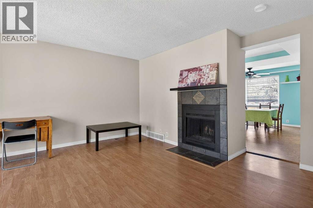 42 Berwick Rise NW — photo 17
