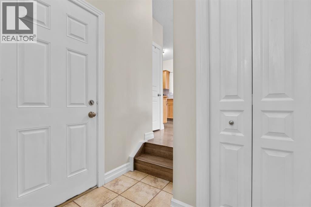 27 Bridleridge View SW — photo 14