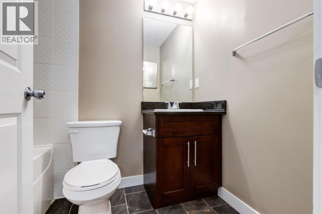 9116, 403 Mackenzie Way SW — photo 16