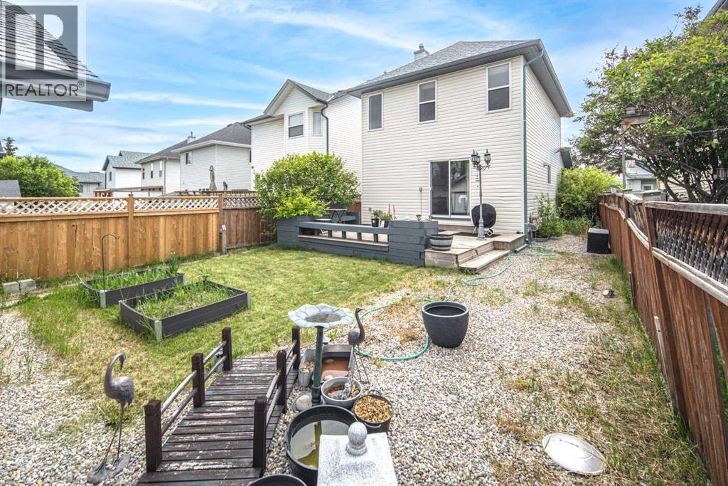 170 Arbour Grove Close NW — photo 37
