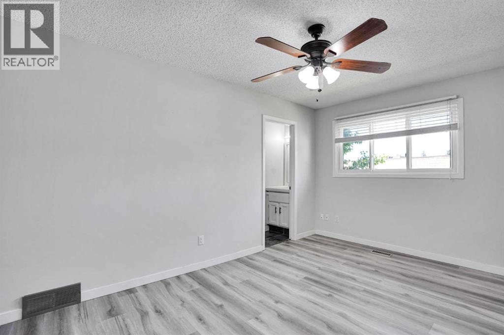 60 Whitaker Close NE — photo 10