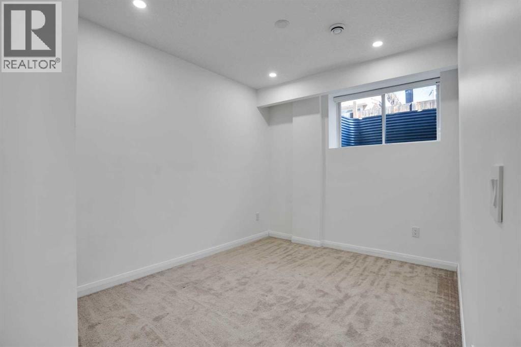 248 Sandpiper Boulevard — photo 43