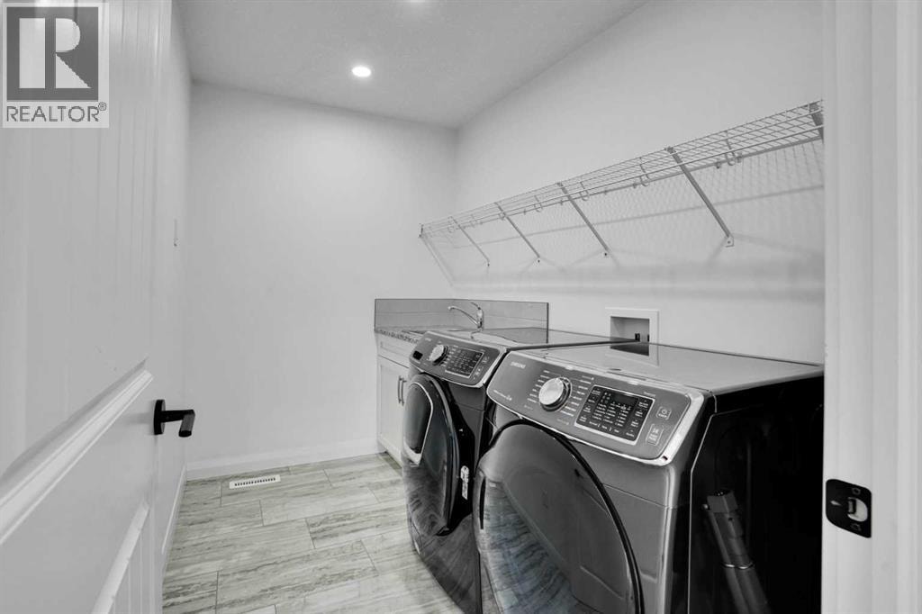 248 Sandpiper Boulevard — photo 35