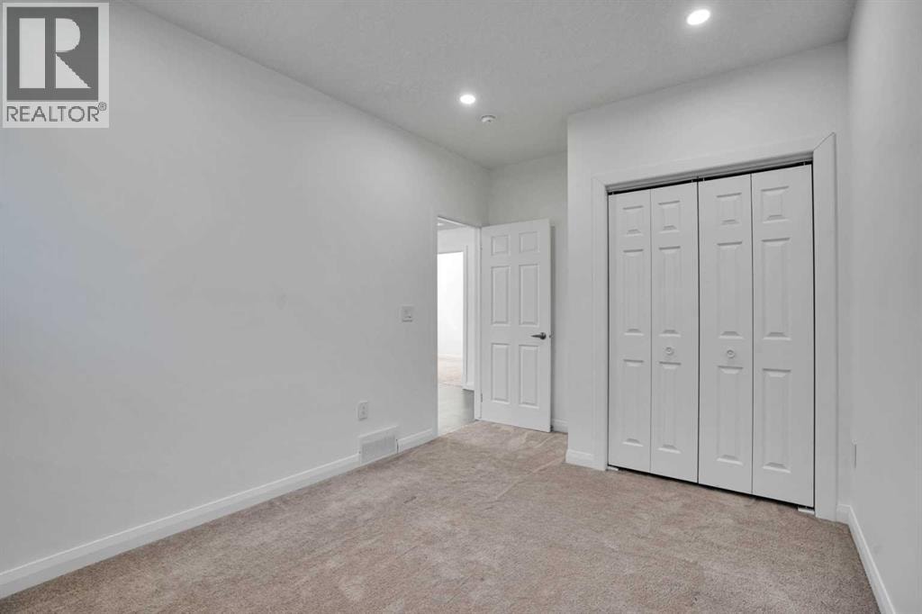 248 Sandpiper Boulevard — photo 44