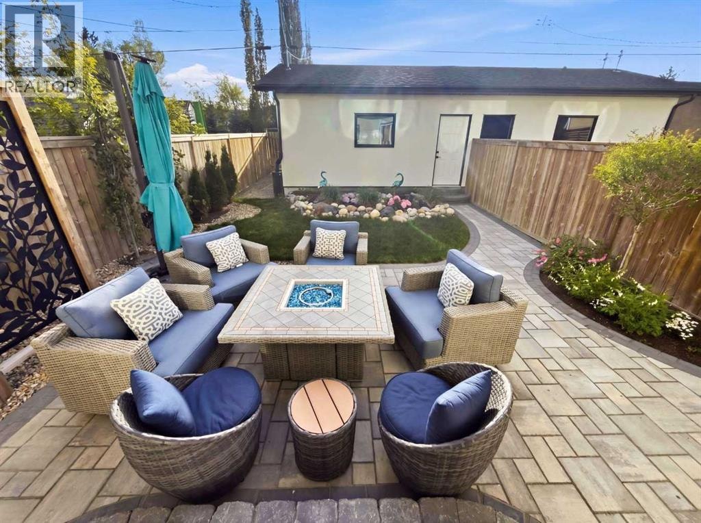 2635 34 Street SW — photo 40
