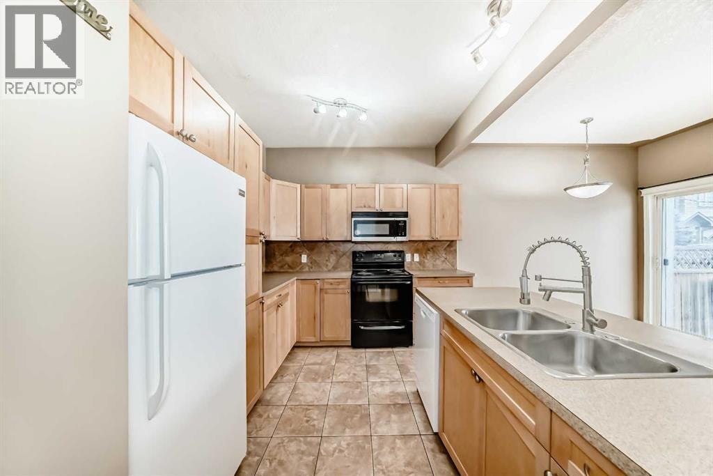 207, 620 Luxstone Landing SW — photo 9