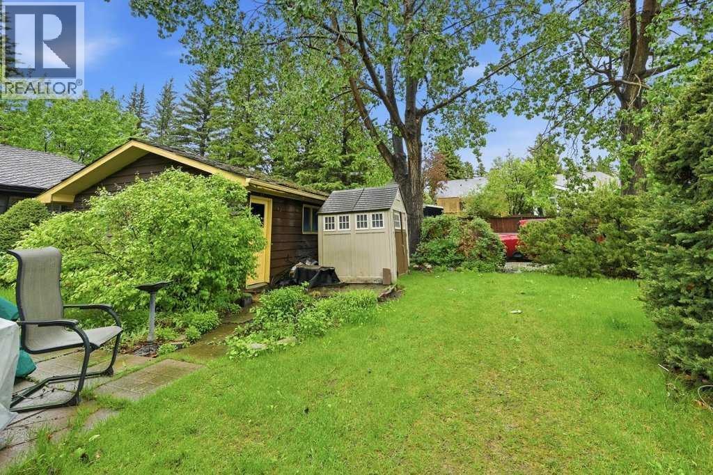 9824 19 Street SW — photo 29