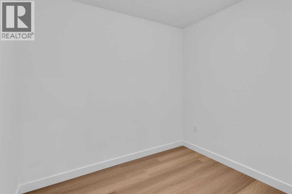 1204, 520 Reynolds Avenue SW — photo 26