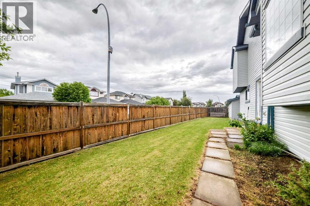 98 Country Hills Heights NW — photo 45