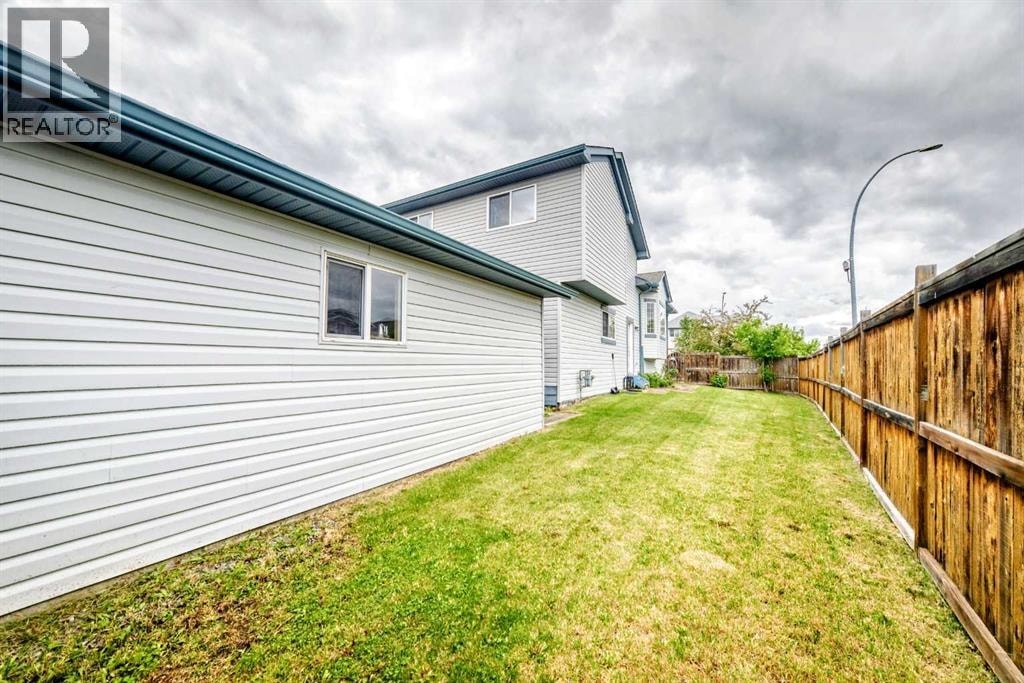 98 Country Hills Heights NW — photo 44