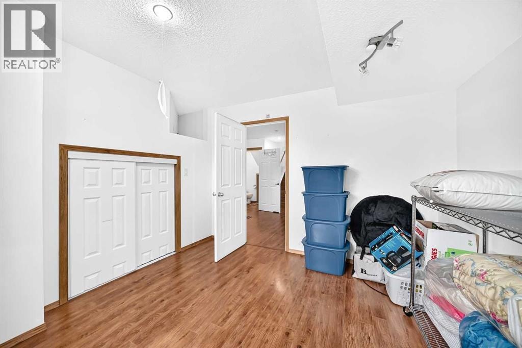 98 Country Hills Heights NW — photo 29
