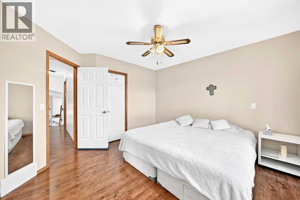 98 Country Hills Heights NW — photo 18