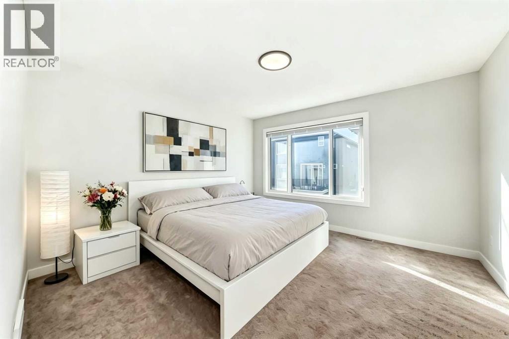 47 Amblefield Grove NW — photo 12