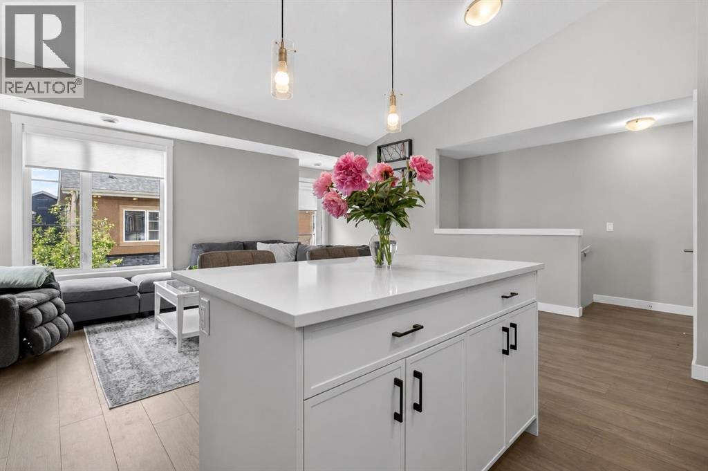188 Livingston Common NE — photo 11