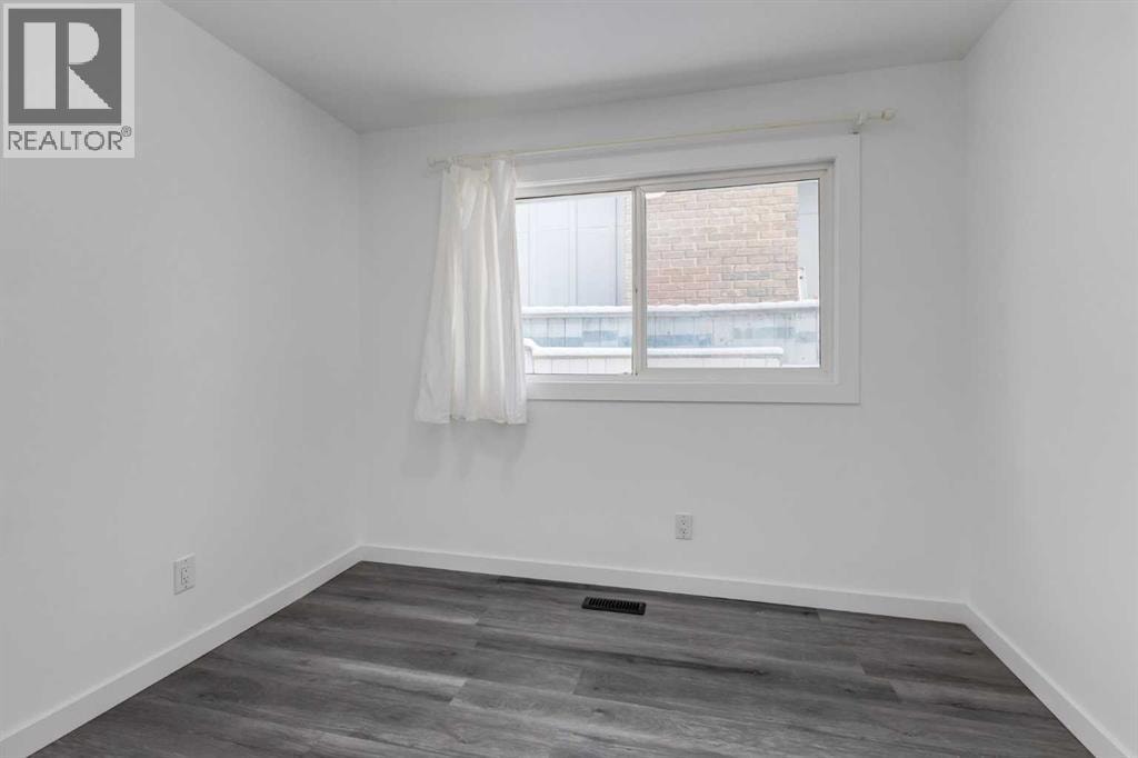 32 Midland Place SE — photo 19
