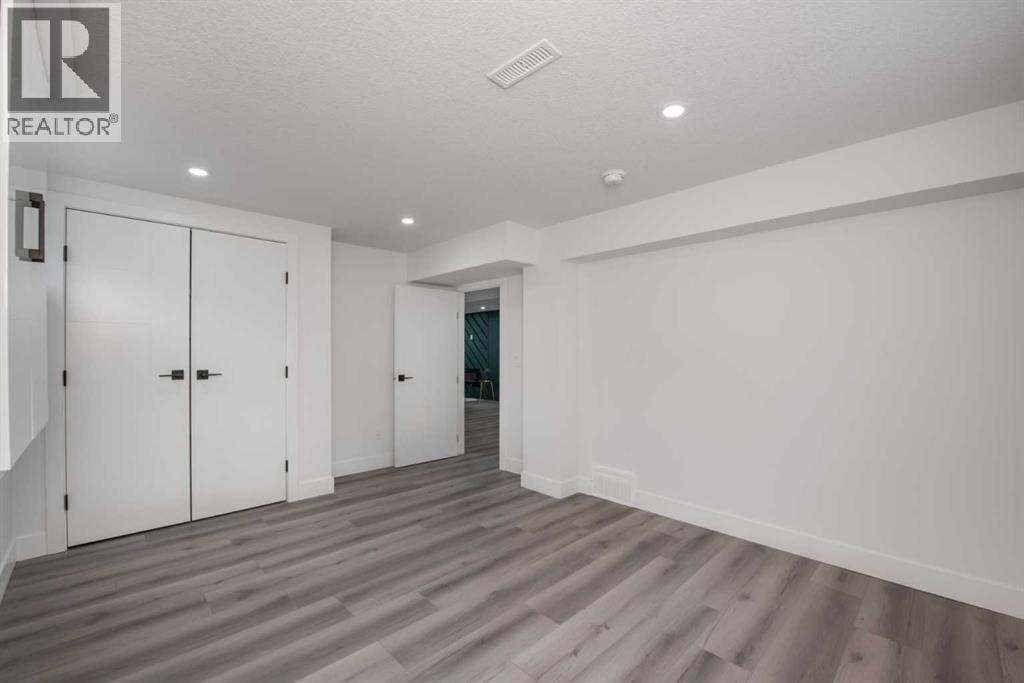 45 Westover Drive SW — photo 30