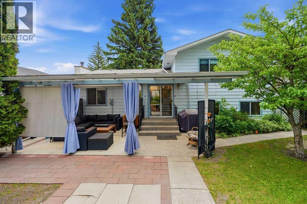 442 Queensland Place SE — photo 25