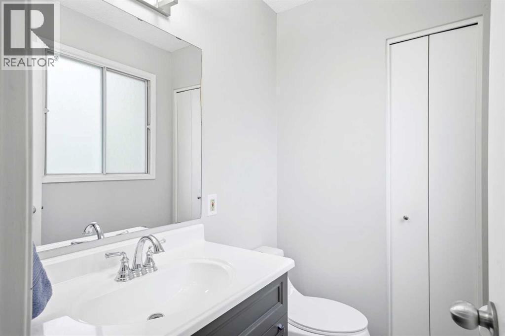 442 Queensland Place SE — photo 14