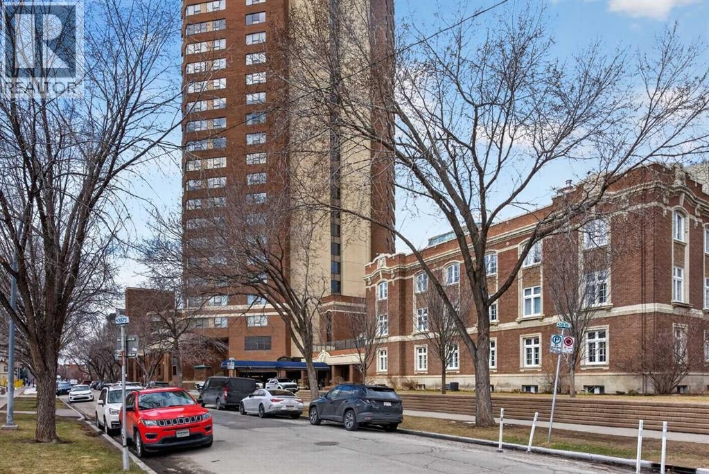 2030, 720 13 Avenue SW — photo 2