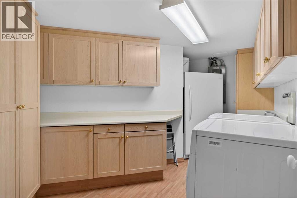 2030, 720 13 Avenue SW — photo 20