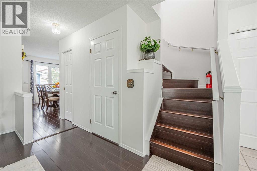 66 Martin Crossing Close NE — photo 15