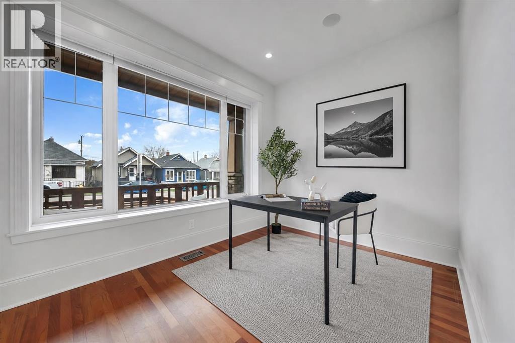 1010 19 Avenue SE — photo 11