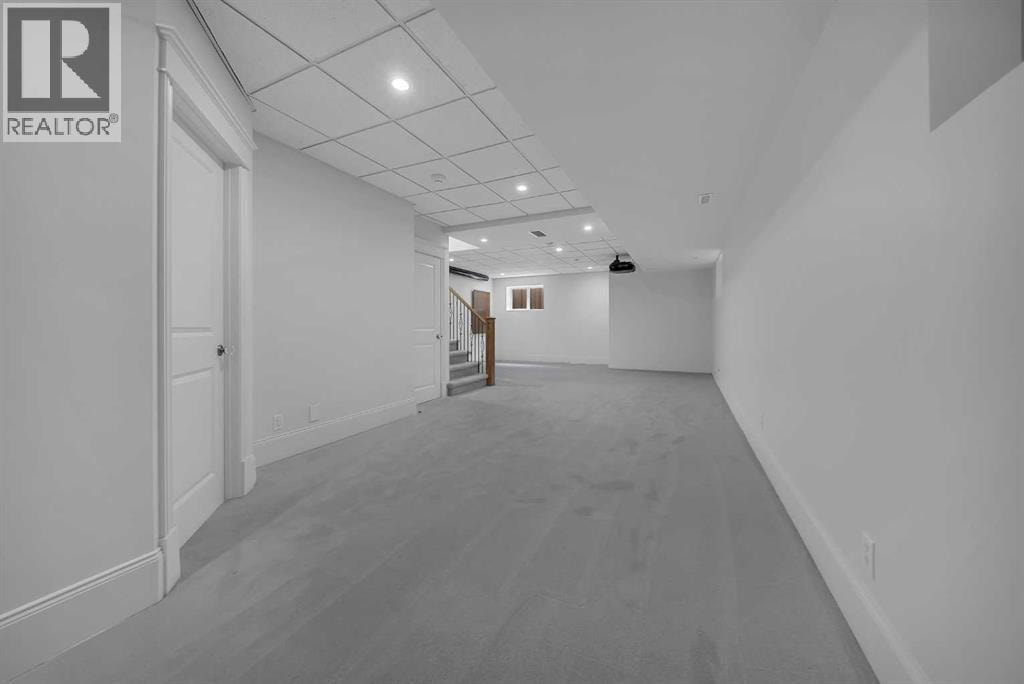 1010 19 Avenue SE — photo 36