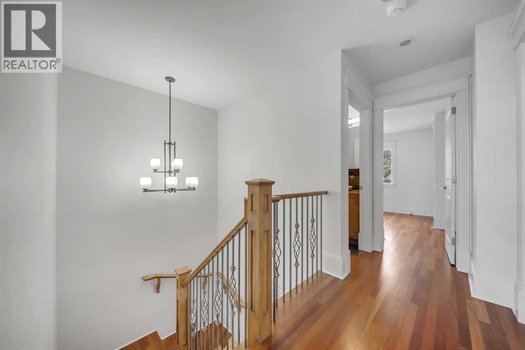 1010 19 Avenue SE — photo 23