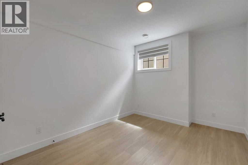 230 Royal Birch View NW — photo 48