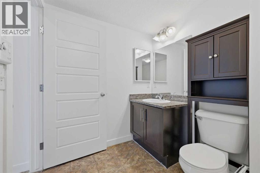 13201, 2781 Chinook Winds Drive SW — photo 10