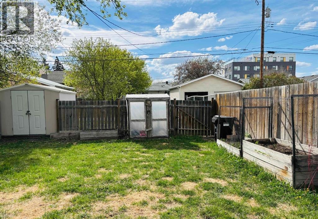 7417 24 Street SE — photo 30