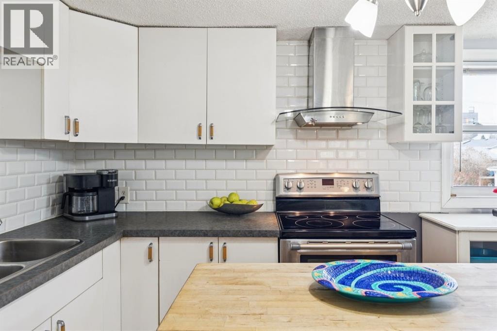 7417 24 Street SE — photo 14