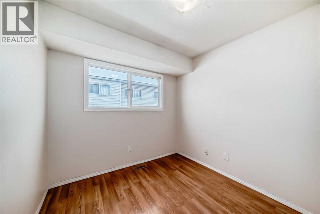 13, 4531 7 Avenue SE — photo 26