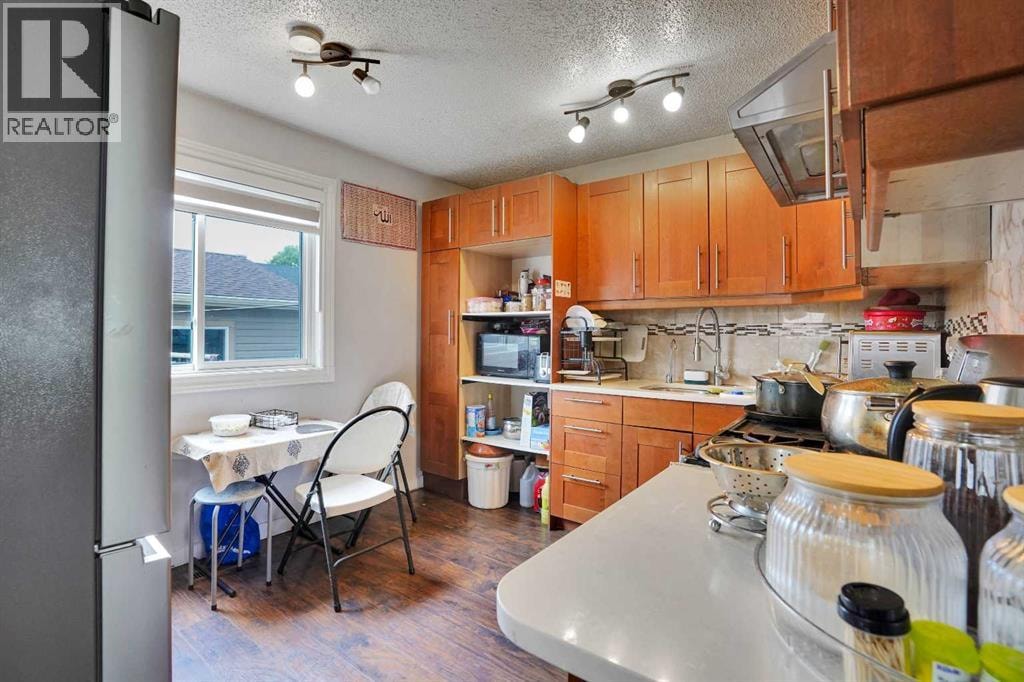 6515 Martingrove Drive NE — photo 12