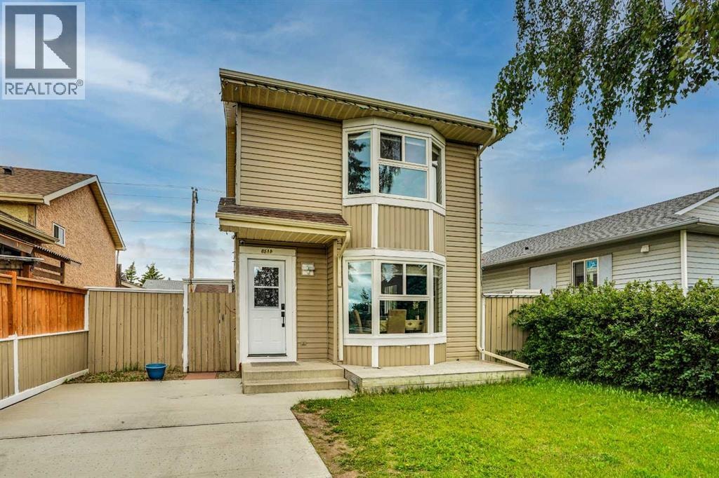 6515 Martingrove Drive NE — photo 3