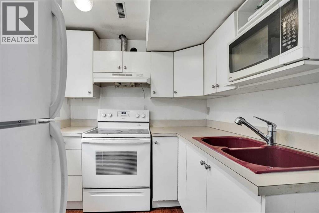 6515 Martingrove Drive NE — photo 37