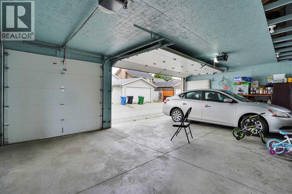 6515 Martingrove Drive NE — photo 39