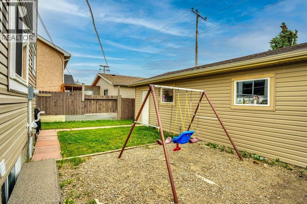6515 Martingrove Drive NE — photo 46